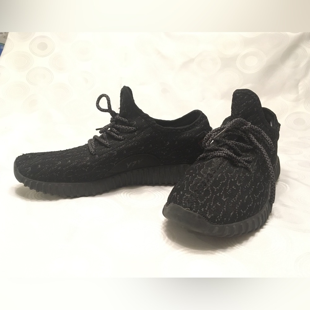 “Yeezy” Shoes